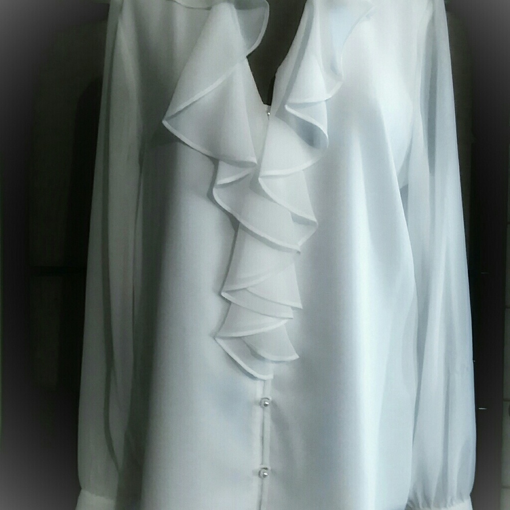 NWT Karl Lagerfeld Blouse